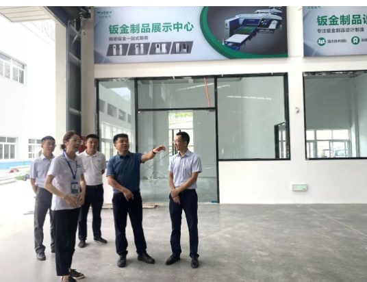 大安區(qū)委常委、統(tǒng)戰(zhàn)部部長唐正濤蒞臨沃輪電氣調(diào)研指導工作