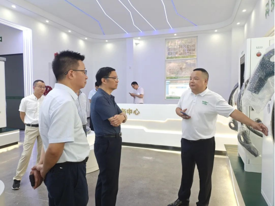 【領(lǐng)導(dǎo)關(guān)懷】自貢市政協(xié)副主席楊玉康率隊蒞臨沃輪電氣調(diào)研指導(dǎo)工作